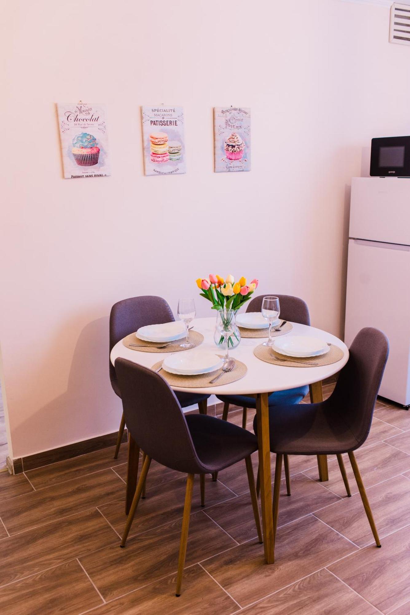 Central White Apartment Satu Mare Zewnętrze zdjęcie